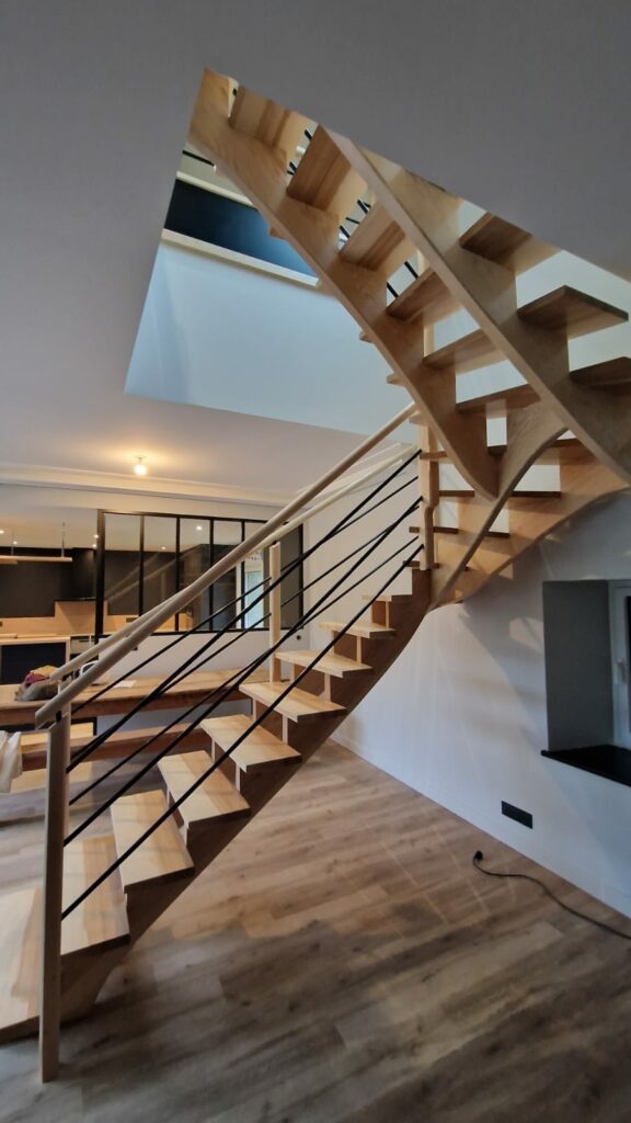 Launay Ludovic Peintre Runanescalier Et Bibliiotheque 2