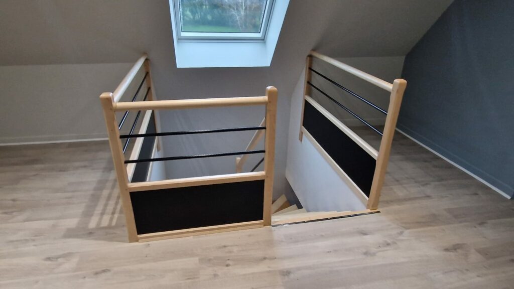 Launay Ludovic Peintre Runanescalier Et Bibliiotheque 4